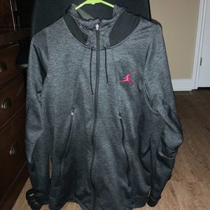 Jordan Therma Fit Hoodie Size L